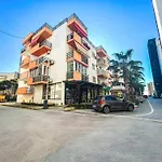 Spacious Living 828